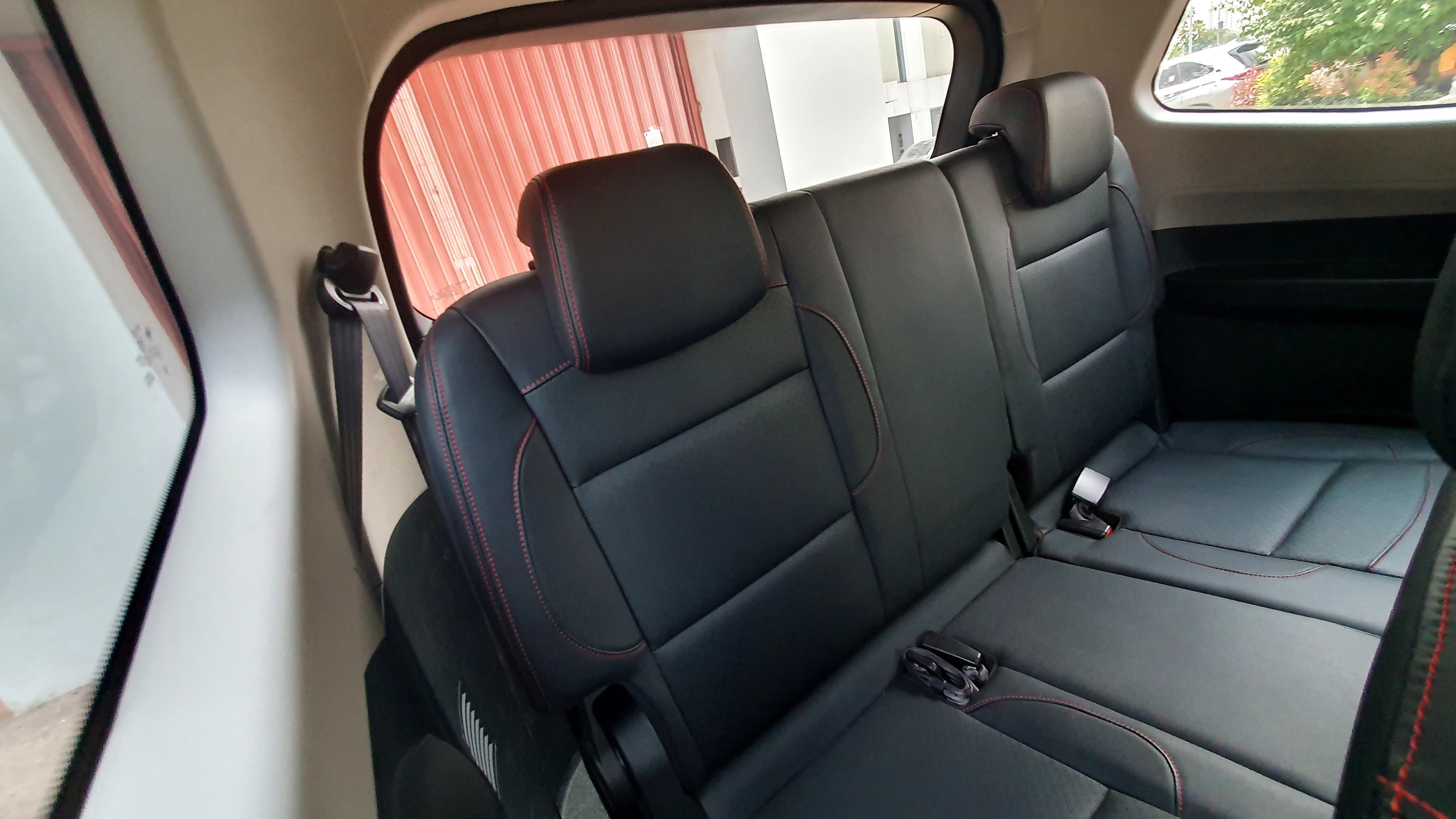 2022 Wuling Confero S S 1.5 L LUX 7 SEATER 2022 Wuling Confero S S 1.5 L LUX 7 SEATER