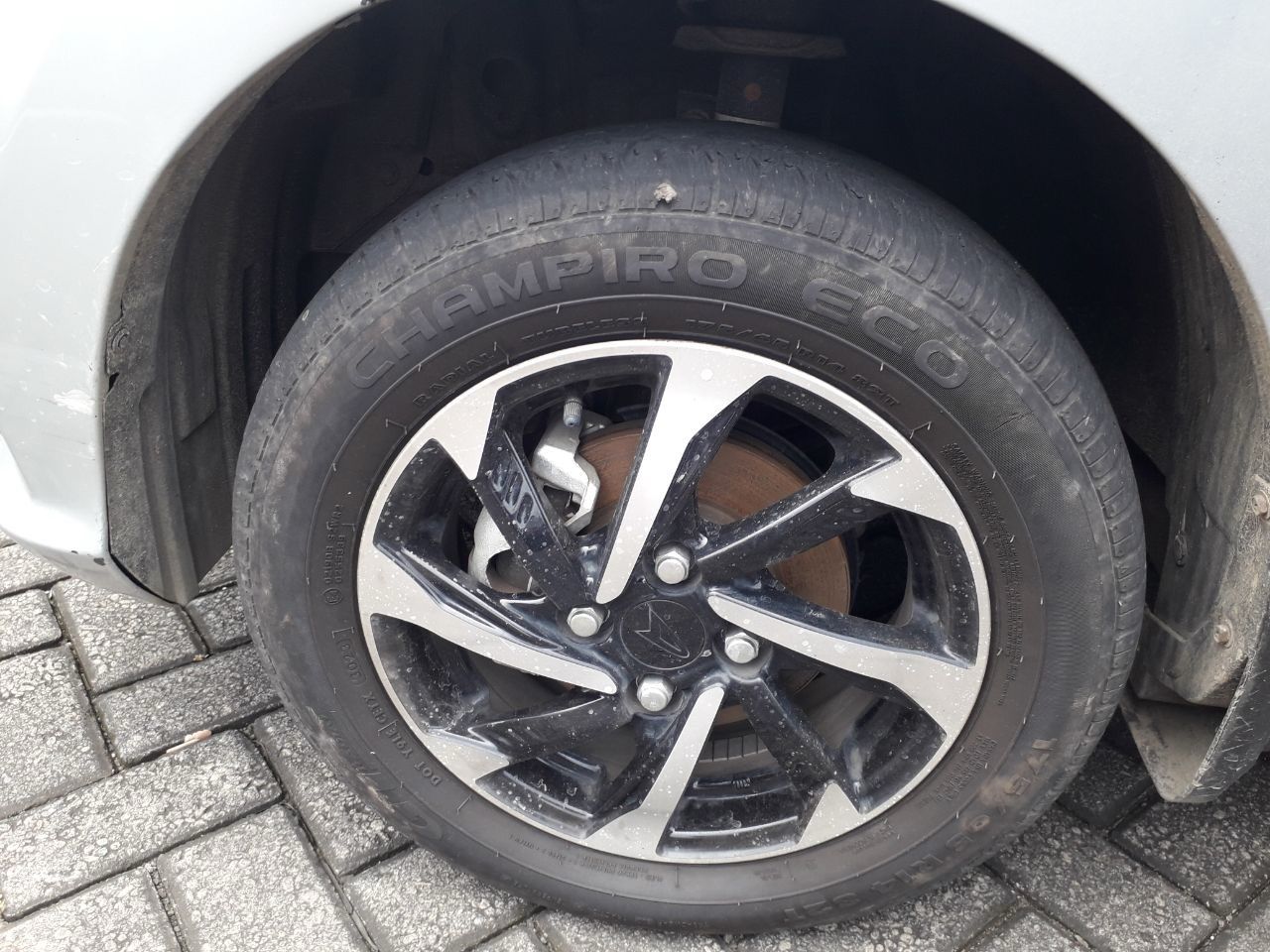 2023 Daihatsu Sigra 2023 Daihatsu Sigra