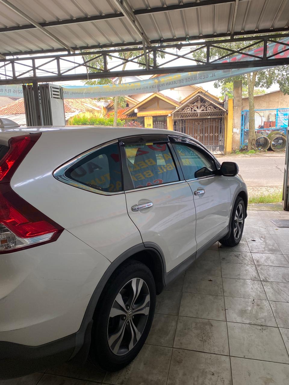 2013 Honda CR-V  2.4 AT 2013 Honda CR-V  2.4 AT