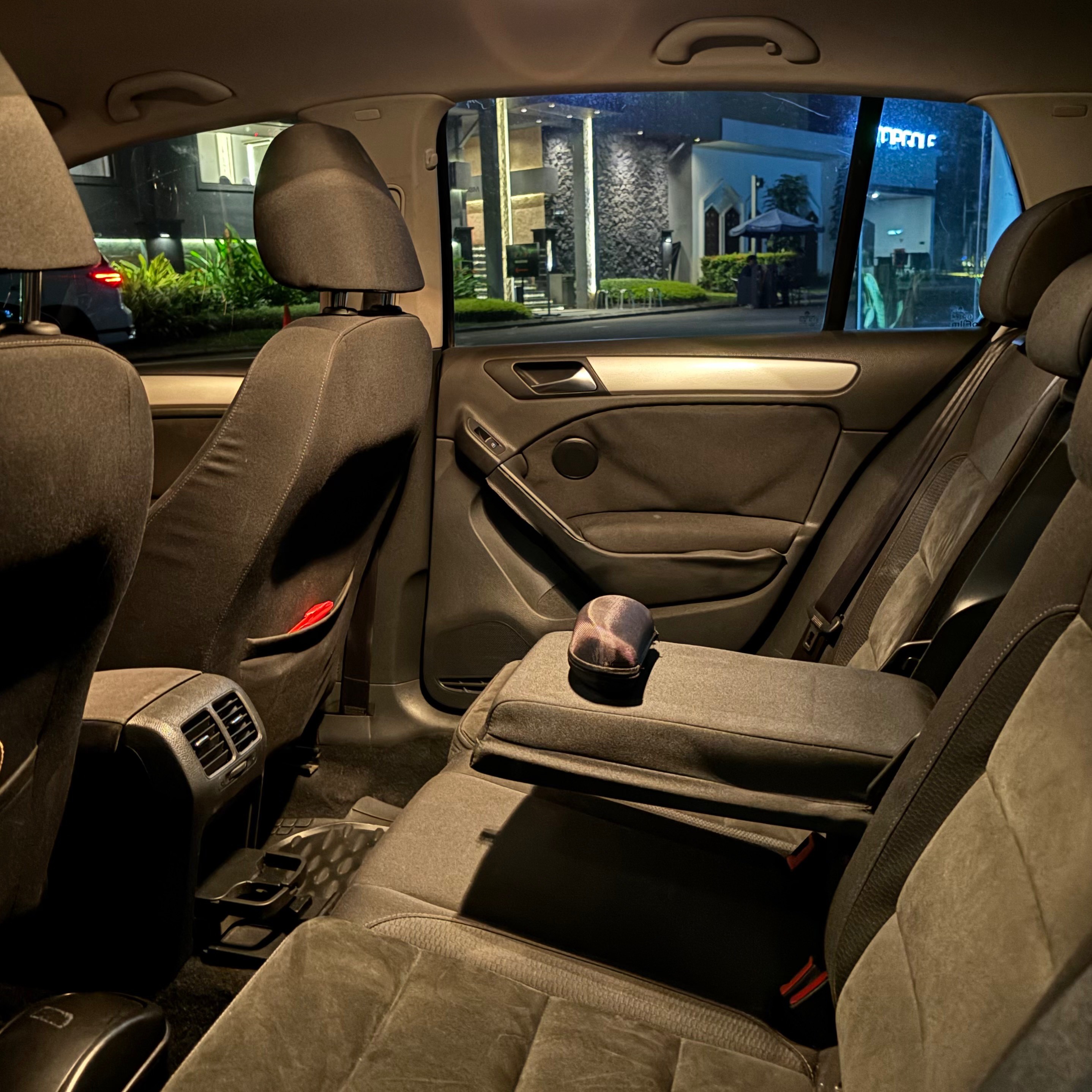 2010 Volkswagen Golf 1.4L TSI 2010 Volkswagen Golf 1.4L TSI