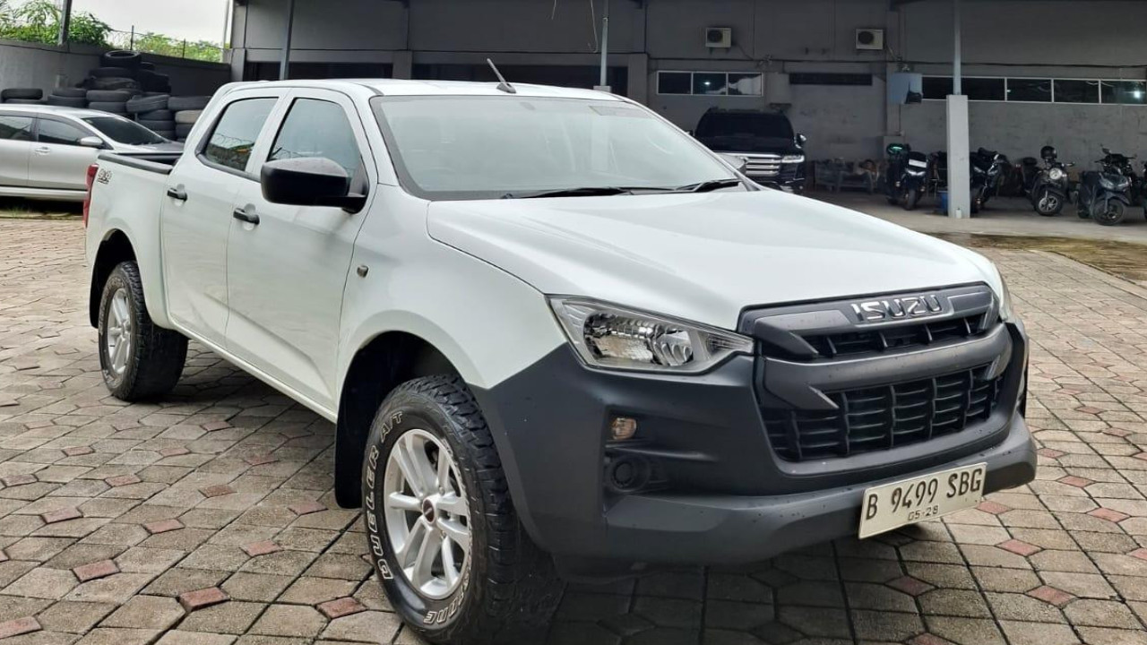2022 Isuzu D Max DC MT 2022 Isuzu D Max DC MT