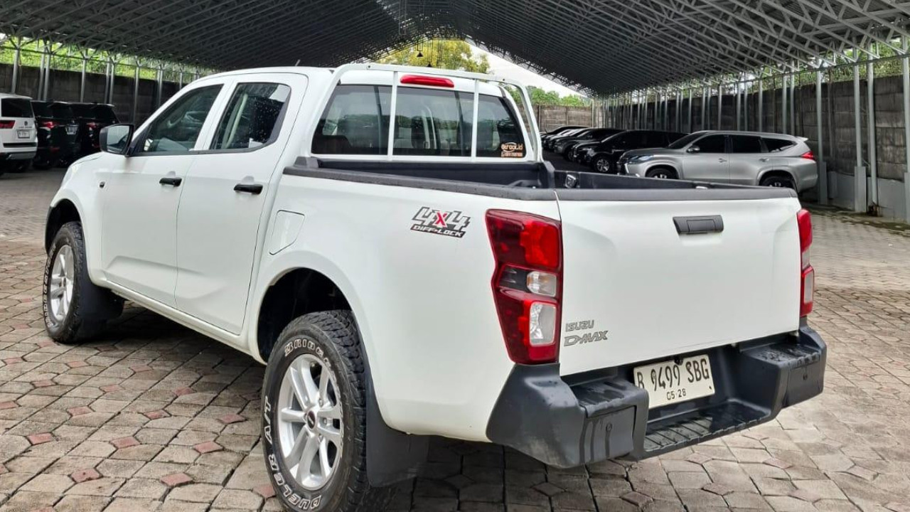 2022 Isuzu D Max DC MT 2022 Isuzu D Max DC MT