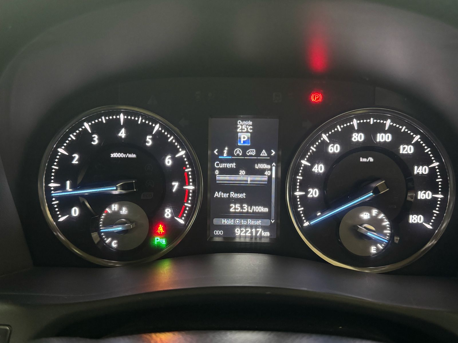 2015 Toyota Alphard  2.4 G 2015 Toyota Alphard  2.4 G