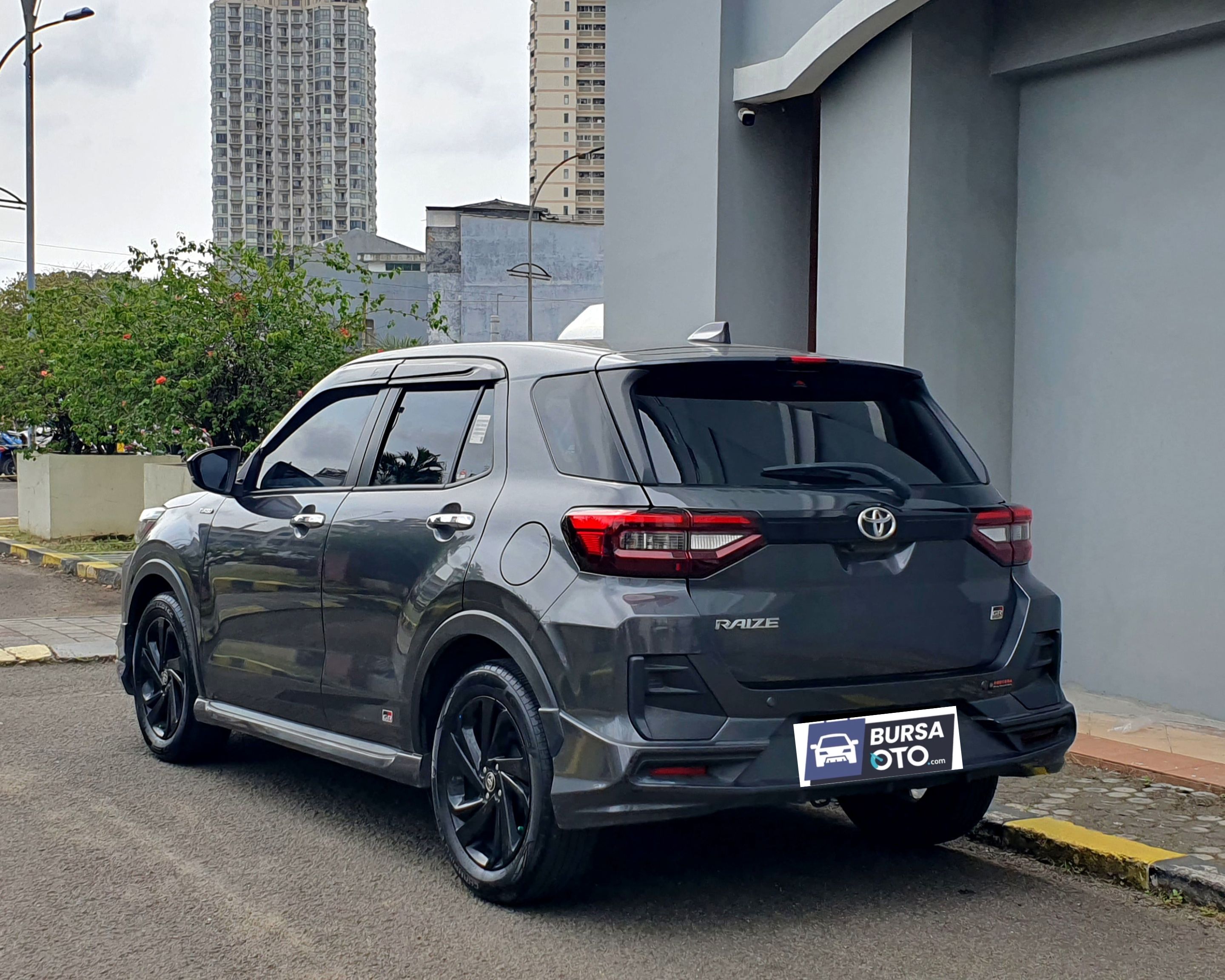 2022 Toyota Raize 1.0 Turbo GR Sport CVT TSS 2022 Toyota Raize 1.0 Turbo GR Sport CVT TSS