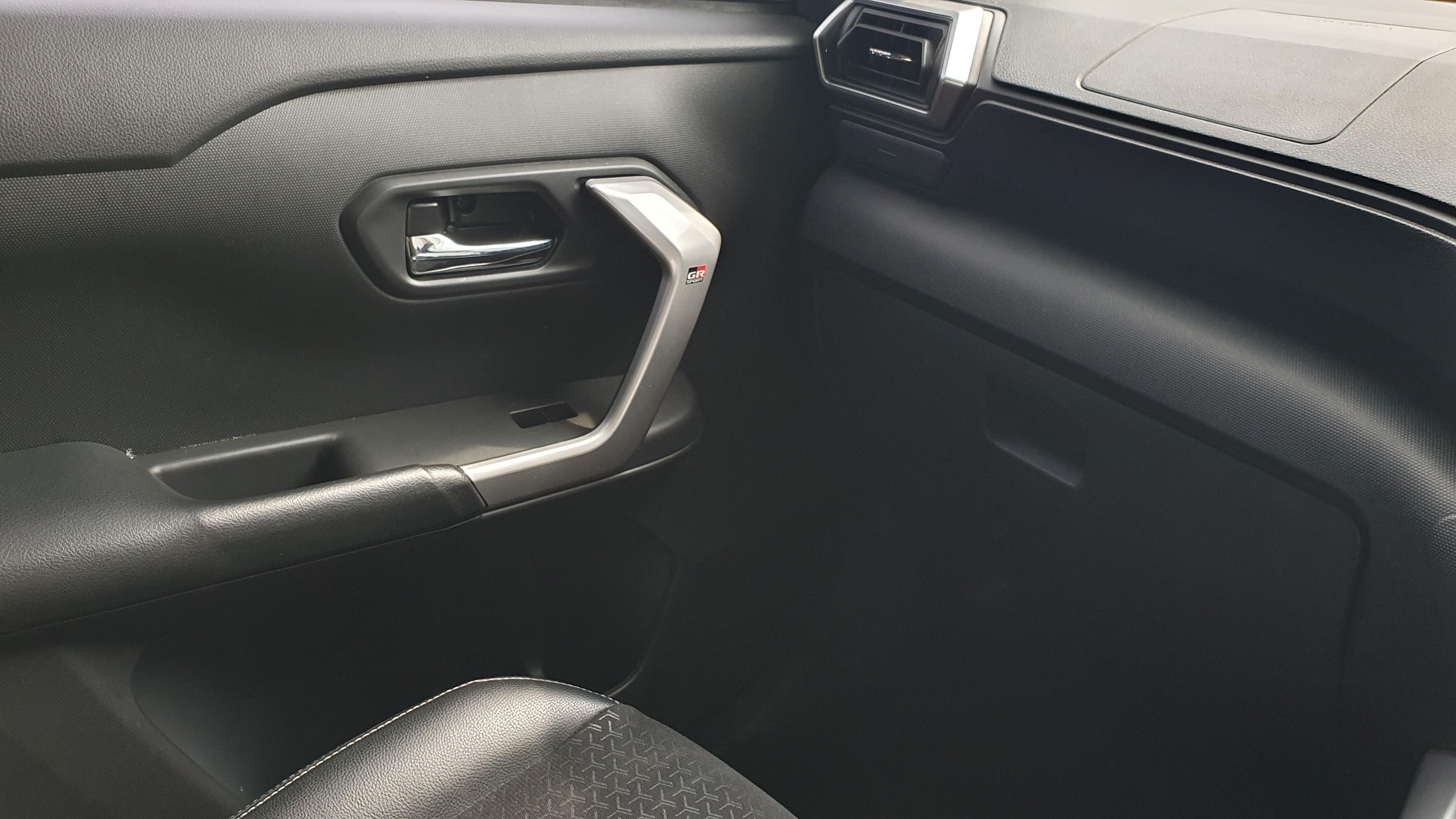 2022 Toyota Raize 1.0 Turbo GR Sport CVT TSS 2022 Toyota Raize 1.0 Turbo GR Sport CVT TSS