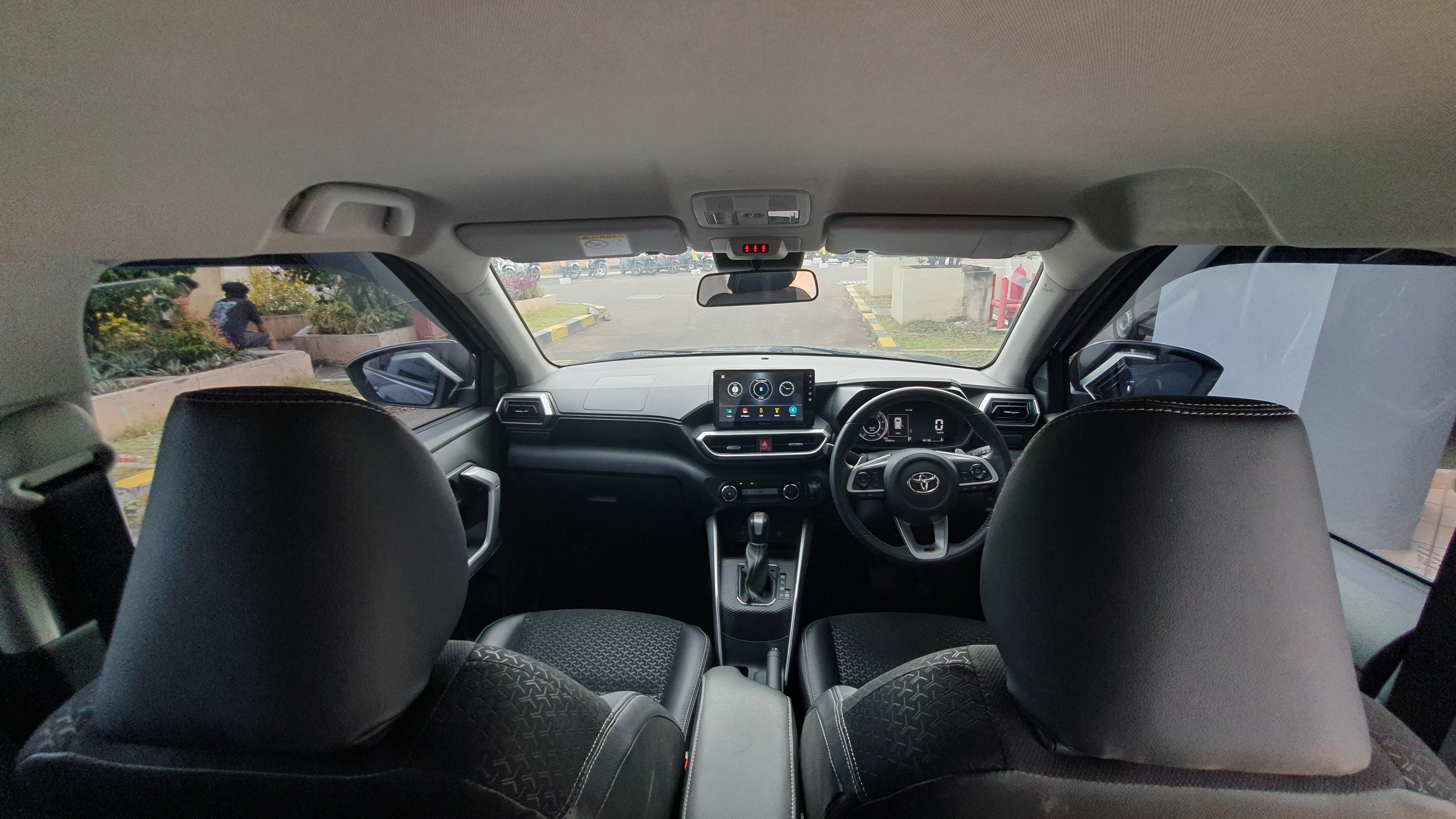 2022 Toyota Raize 1.0 Turbo GR Sport CVT TSS 2022 Toyota Raize 1.0 Turbo GR Sport CVT TSS