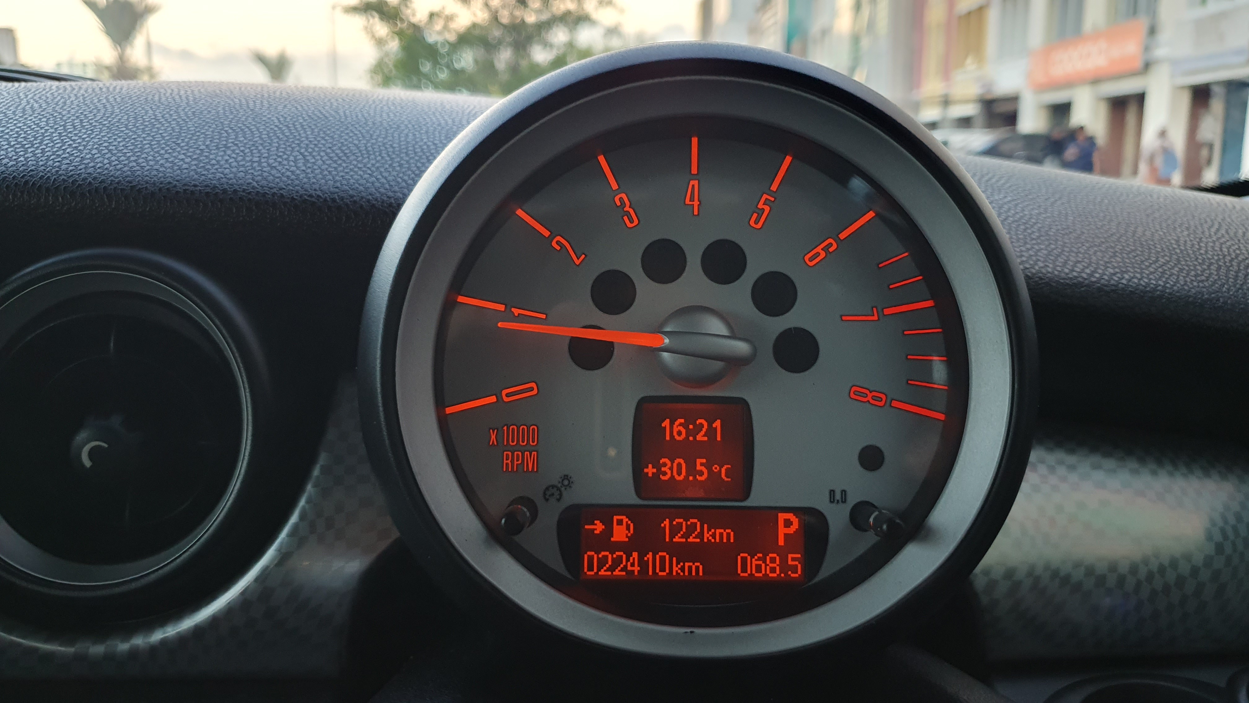 2010 MINI Cooper S 1.6L 3 Door AT 2010 MINI Cooper S 1.6L 3 Door AT