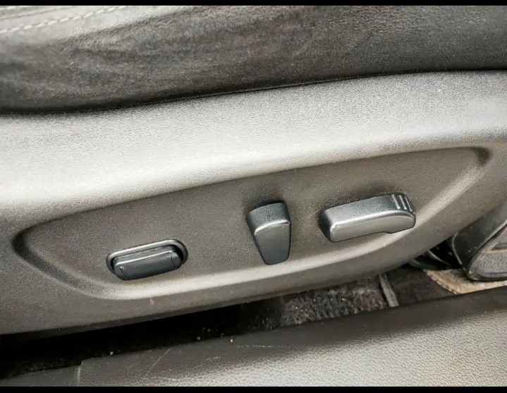 2016 Nissan X Trail  2.0 CVT 2016 Nissan X Trail  2.0 CVT