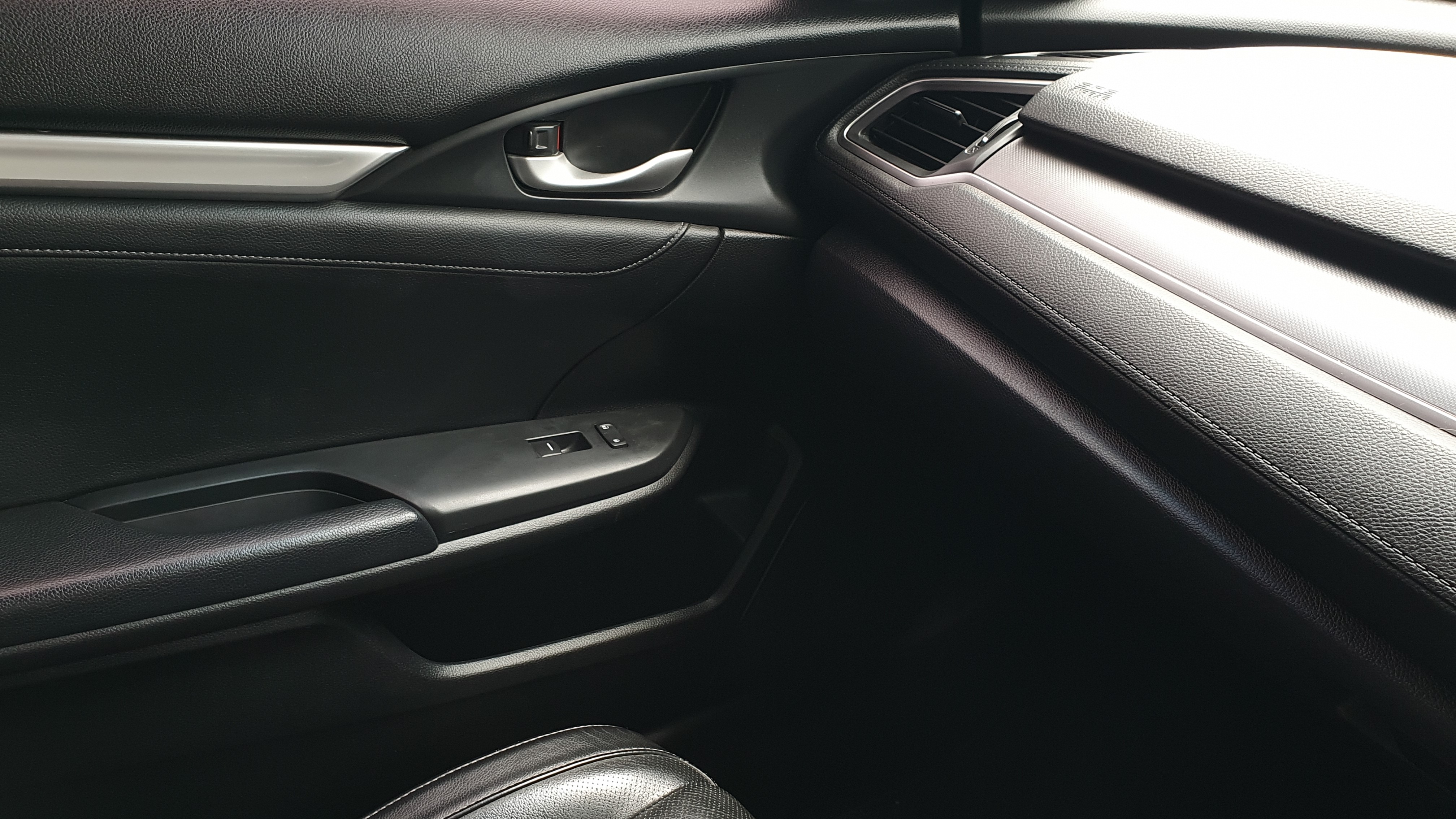 2018 Honda Civic  TURBO 1.5 TC CVT 2018 Honda Civic  TURBO 1.5 TC CVT