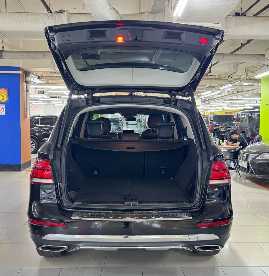 2017 Mercedes Benz GLE-Class 2017 Mercedes Benz GLE-Class