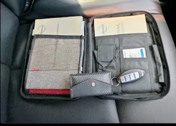 2015 Nissan X Trail 2.0L CVT AT 2015 Nissan X Trail 2.0L CVT AT