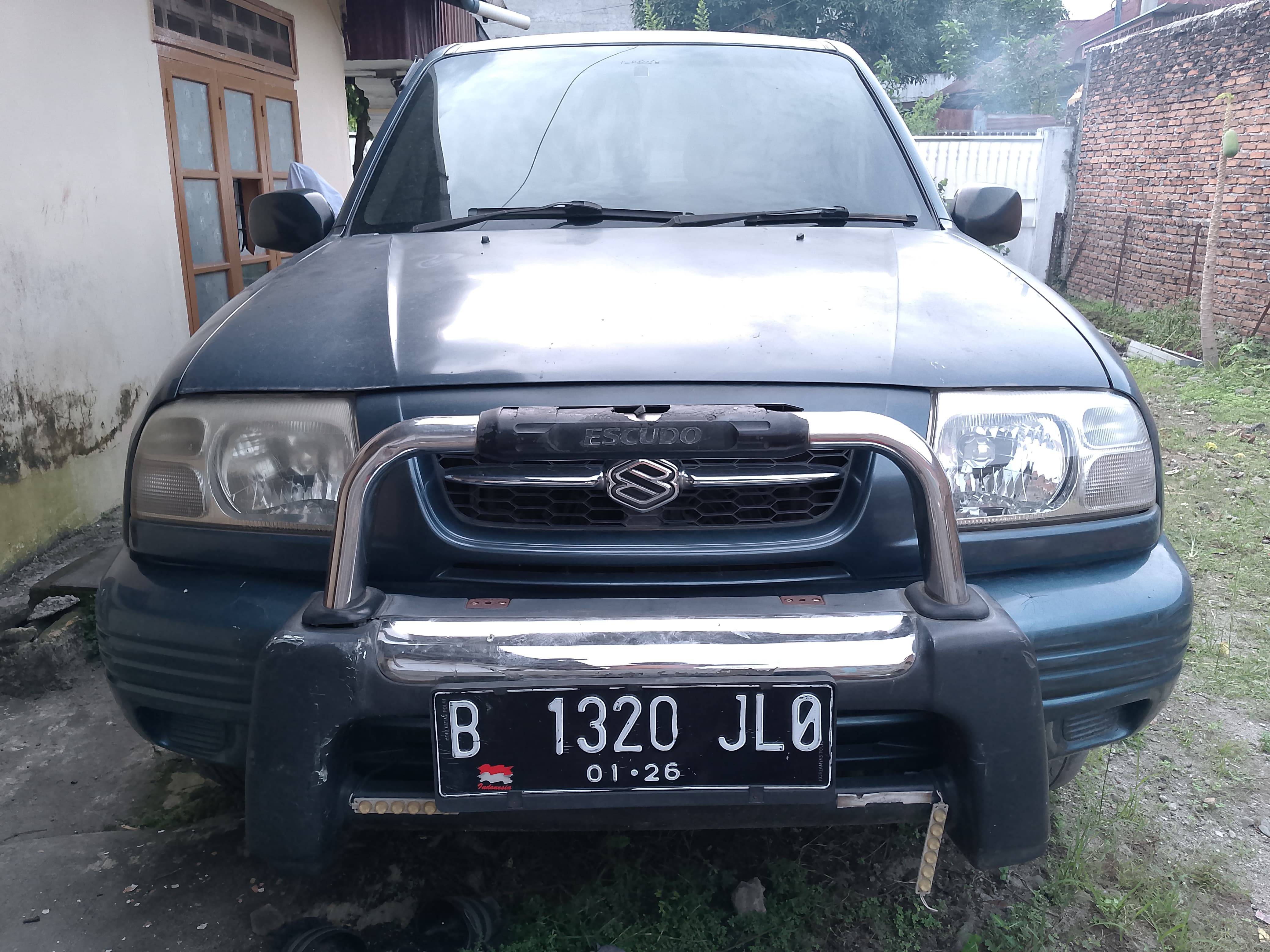 Second Hand 2005 Suzuki Escudo 1.6JLX MT Second Hand 2005 Suzuki Escudo 1.6JLX MT