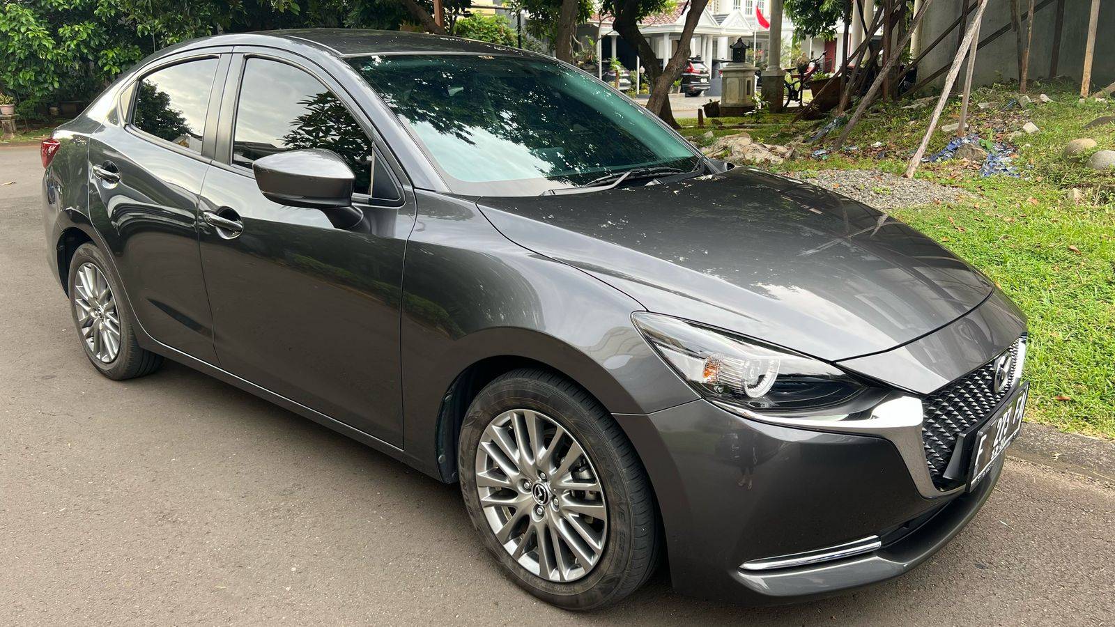 2022 Mazda 2 SEDAN S AT 2022 Mazda 2 SEDAN S AT