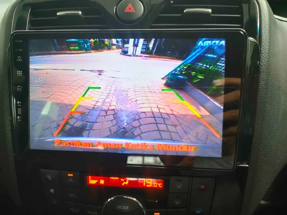 2016 Nissan Serena  HIGH WAY STAR A/T 2016 Nissan Serena  HIGH WAY STAR A/T