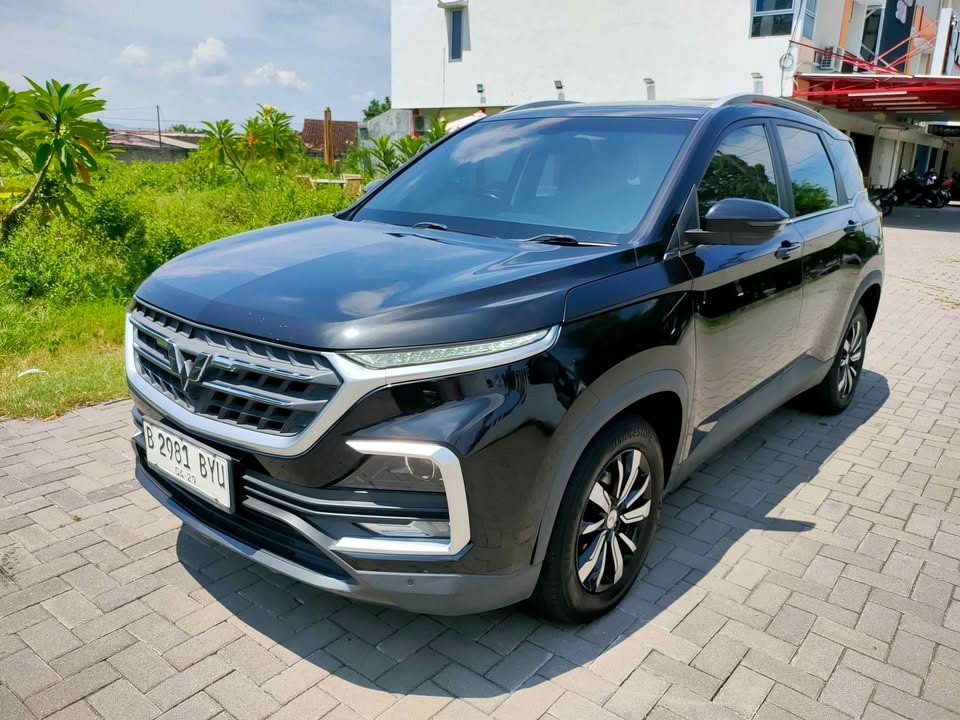 2019 Wuling Almaz Exclusive 7-Seater 2019 Wuling Almaz Exclusive 7-Seater