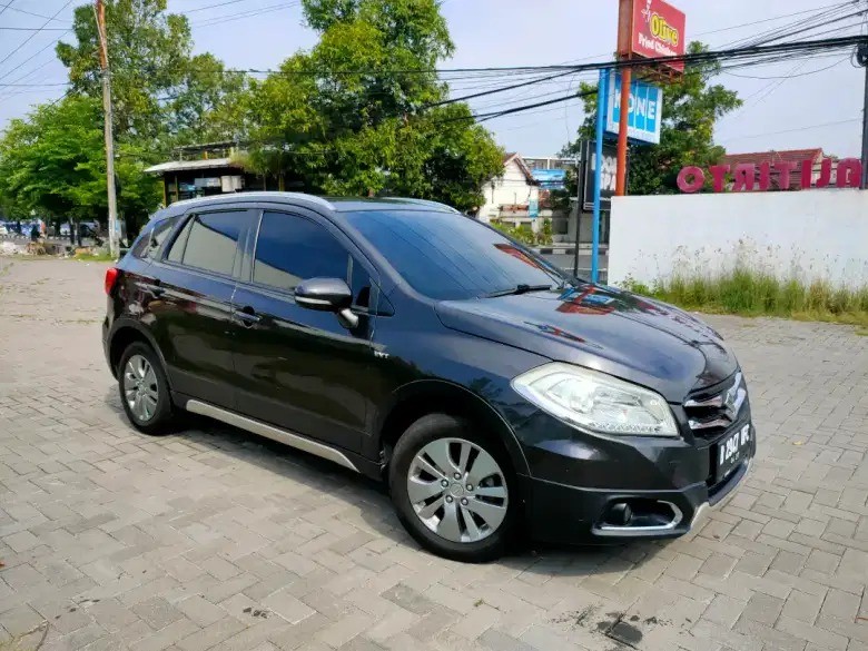 2016 Suzuki SX4 S Cross  MT 2016 Suzuki SX4 S Cross  MT