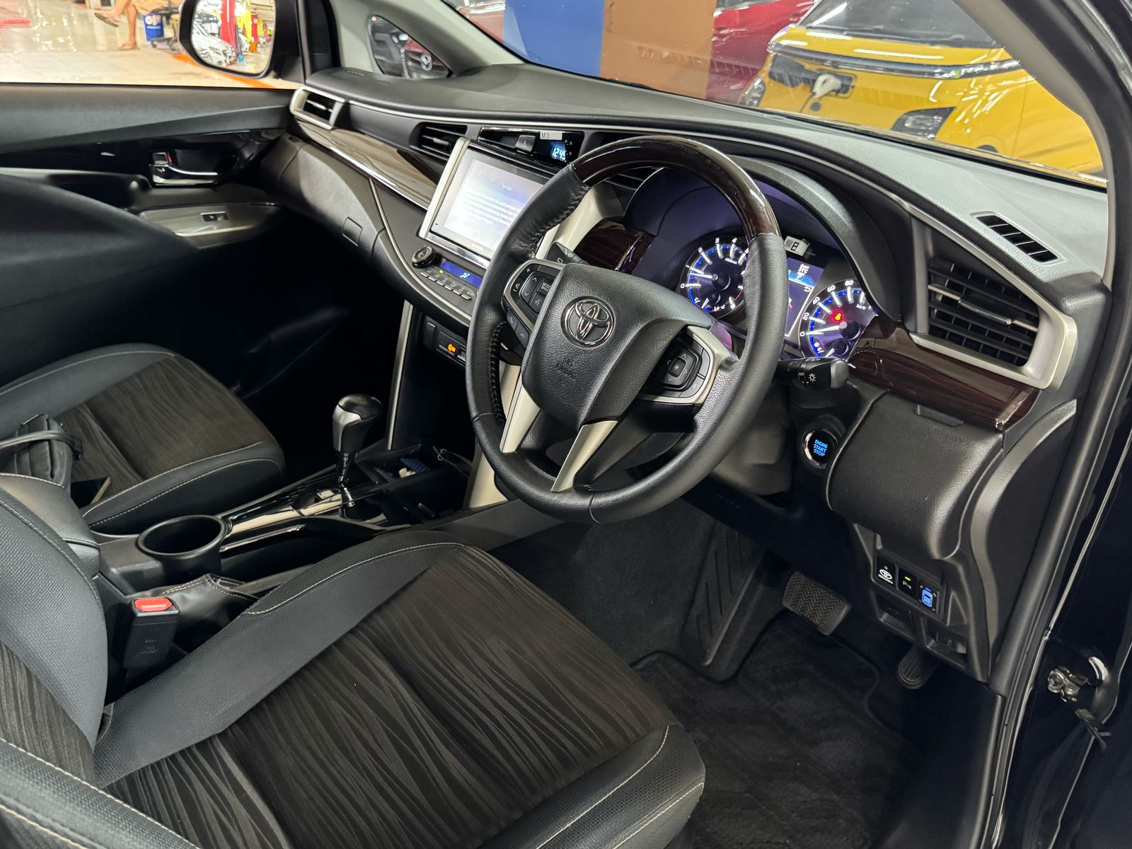 2018 Toyota Innova 2.0L Q Bensin AT 2018 Toyota Innova 2.0L Q Bensin AT