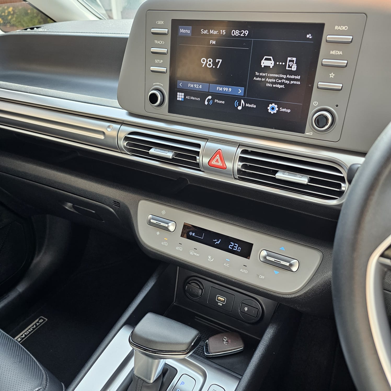 2022 Hyundai Stargazer 2022 Hyundai Stargazer