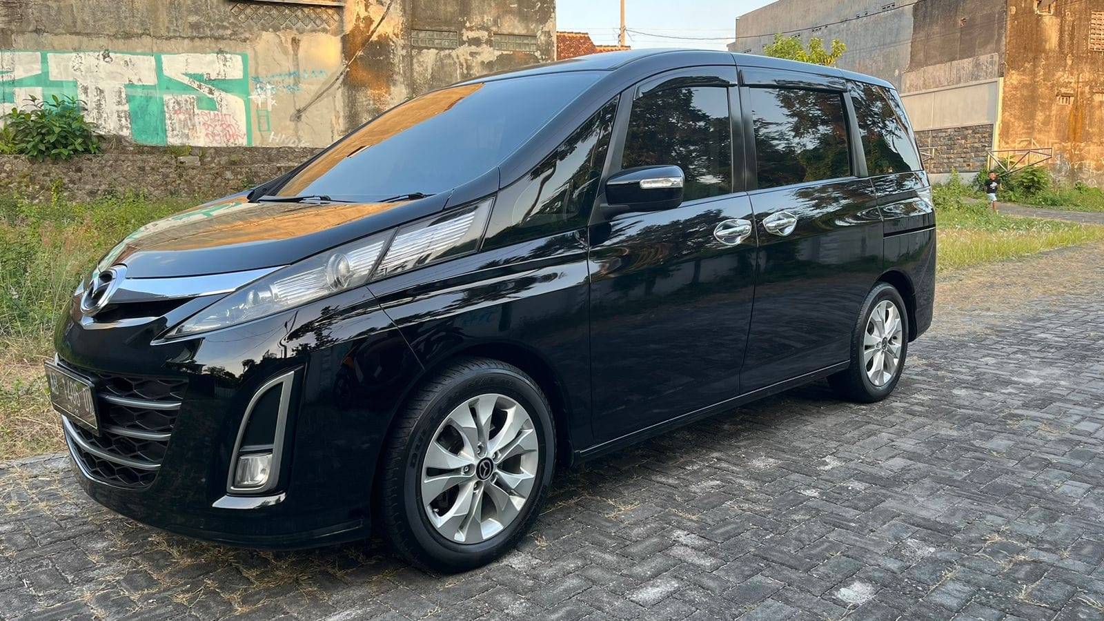 2012 Mazda Biante 2.0L AT 2012 Mazda Biante 2.0L AT