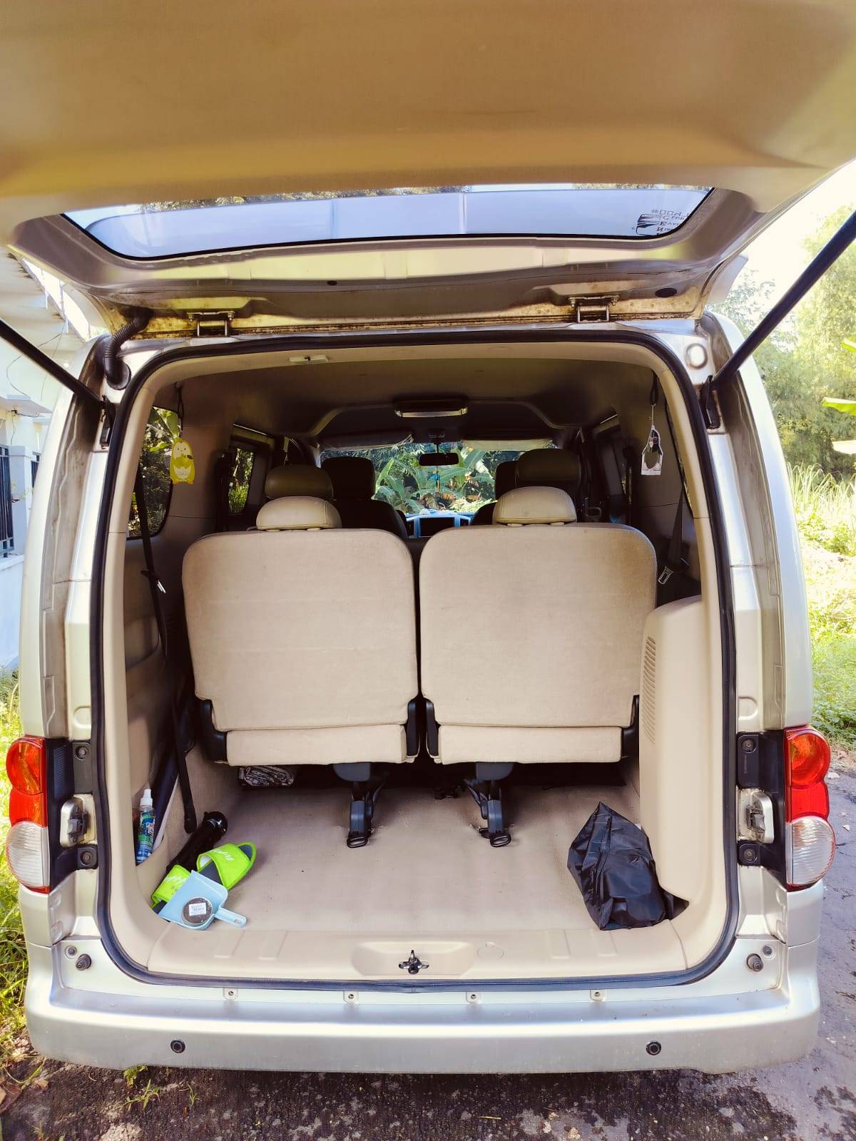 2014 Nissan Evalia XV HIGHWAY STAR 1.5L AT 2014 Nissan Evalia XV HIGHWAY STAR 1.5L AT