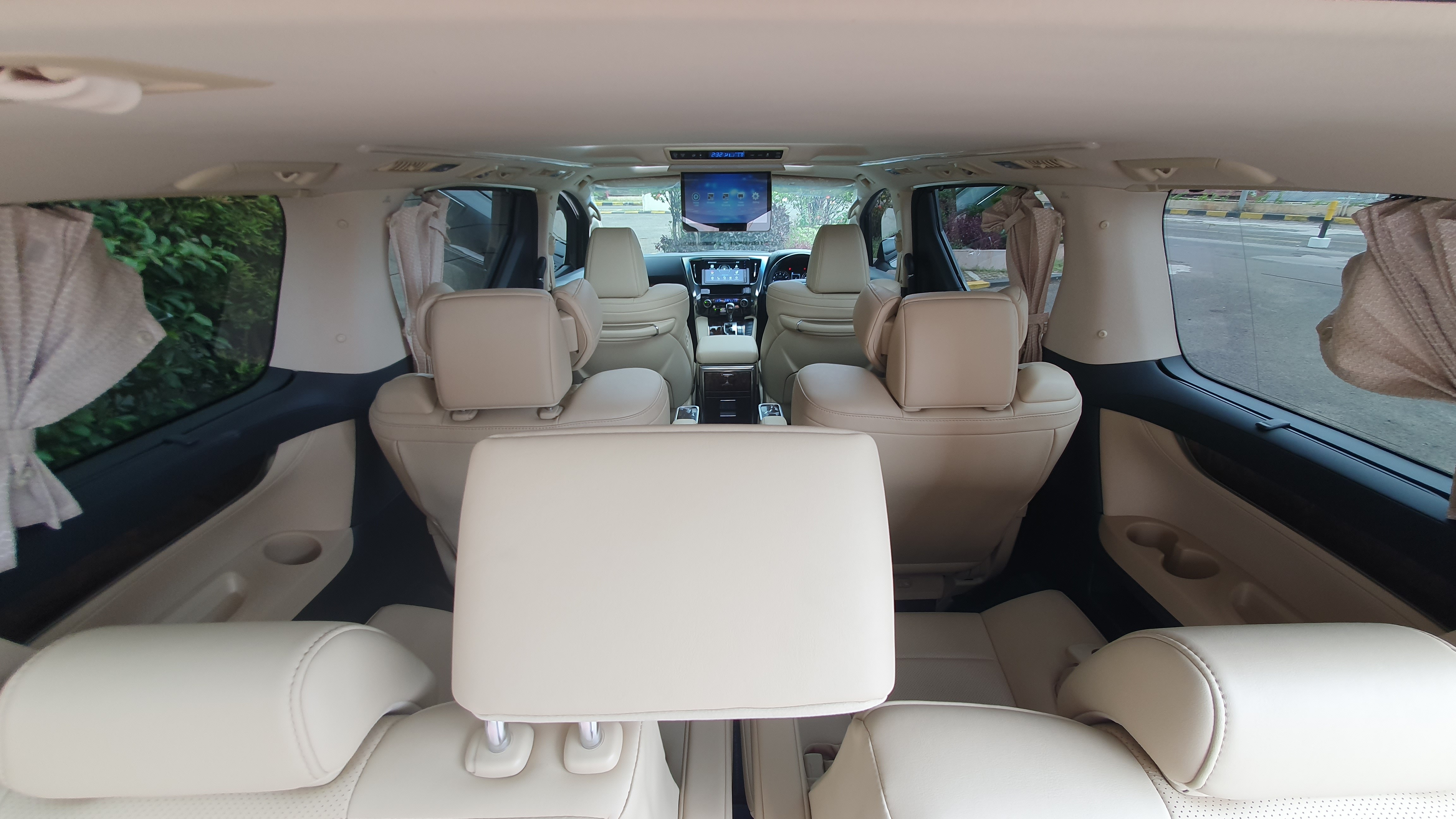 2023 Toyota Alphard 2023 Toyota Alphard