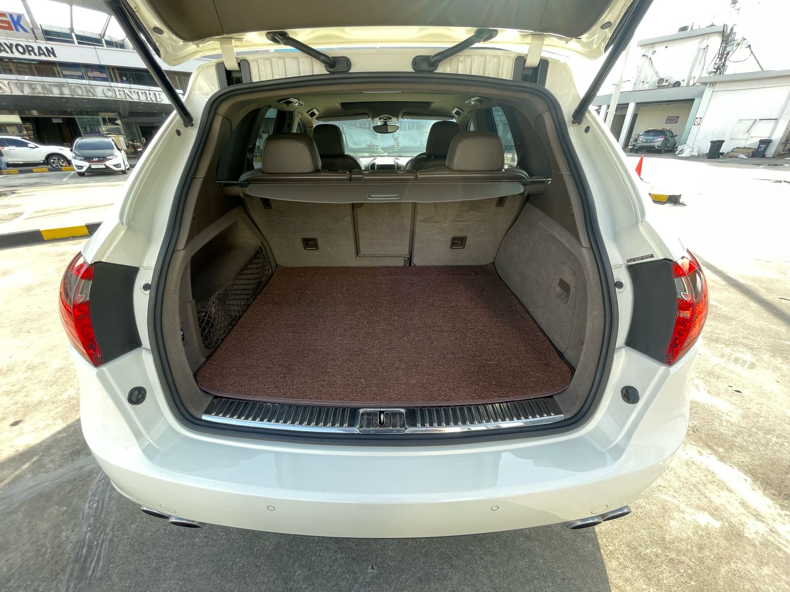 2011 Porsche Cayenne 2011 Porsche Cayenne