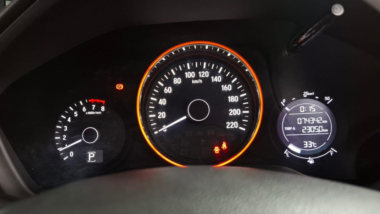 2017 Honda HRV  1.8 PRESTIGE TWOTONE 2017 Honda HRV  1.8 PRESTIGE TWOTONE