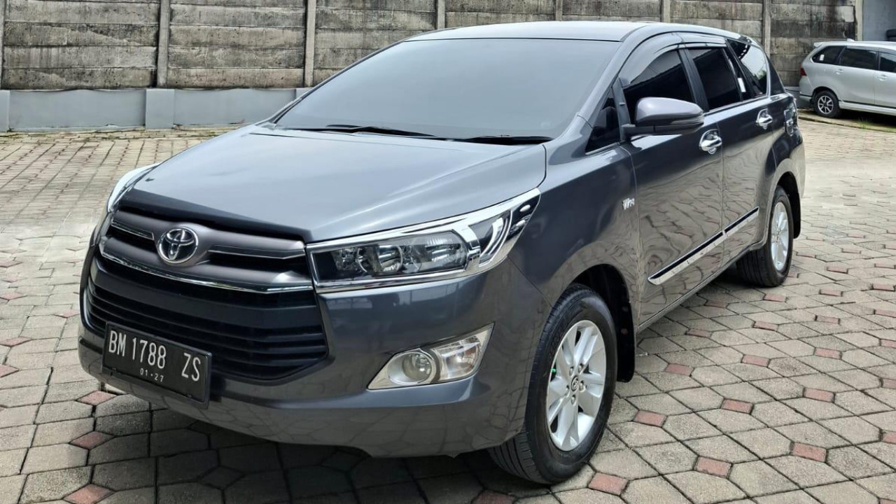 2017 Toyota Innova 2017 Toyota Innova