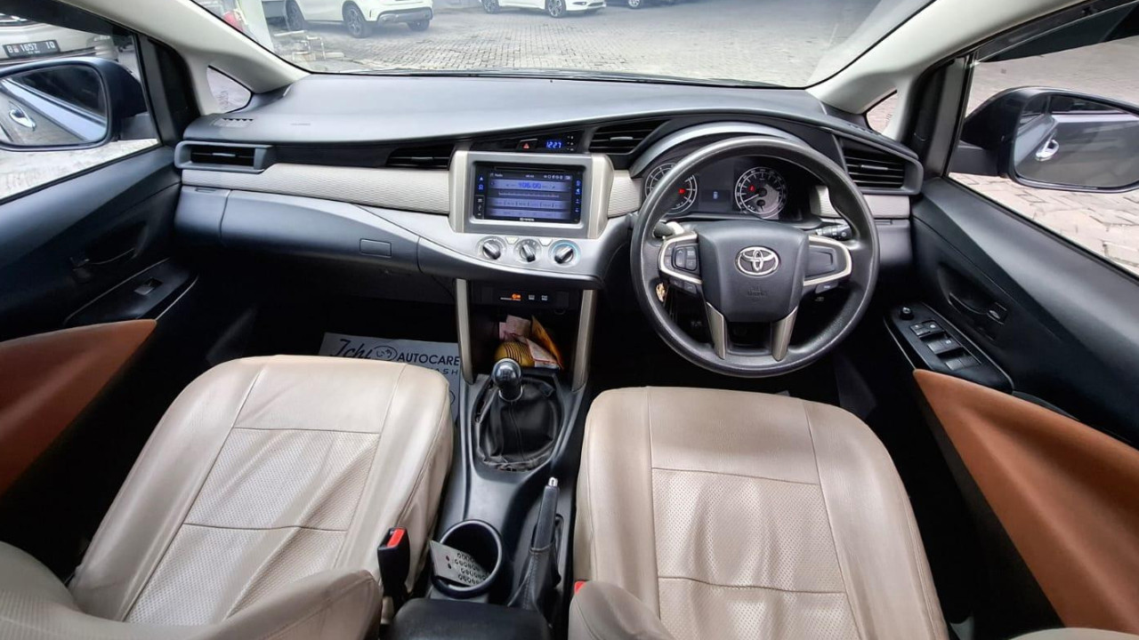 2017 Toyota Innova 2017 Toyota Innova