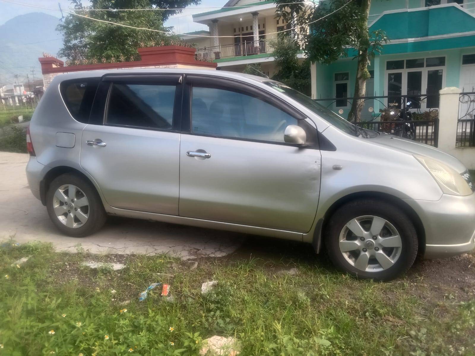 2008 Nissan Livina  XR 1.5 MT 2008 Nissan Livina  XR 1.5 MT