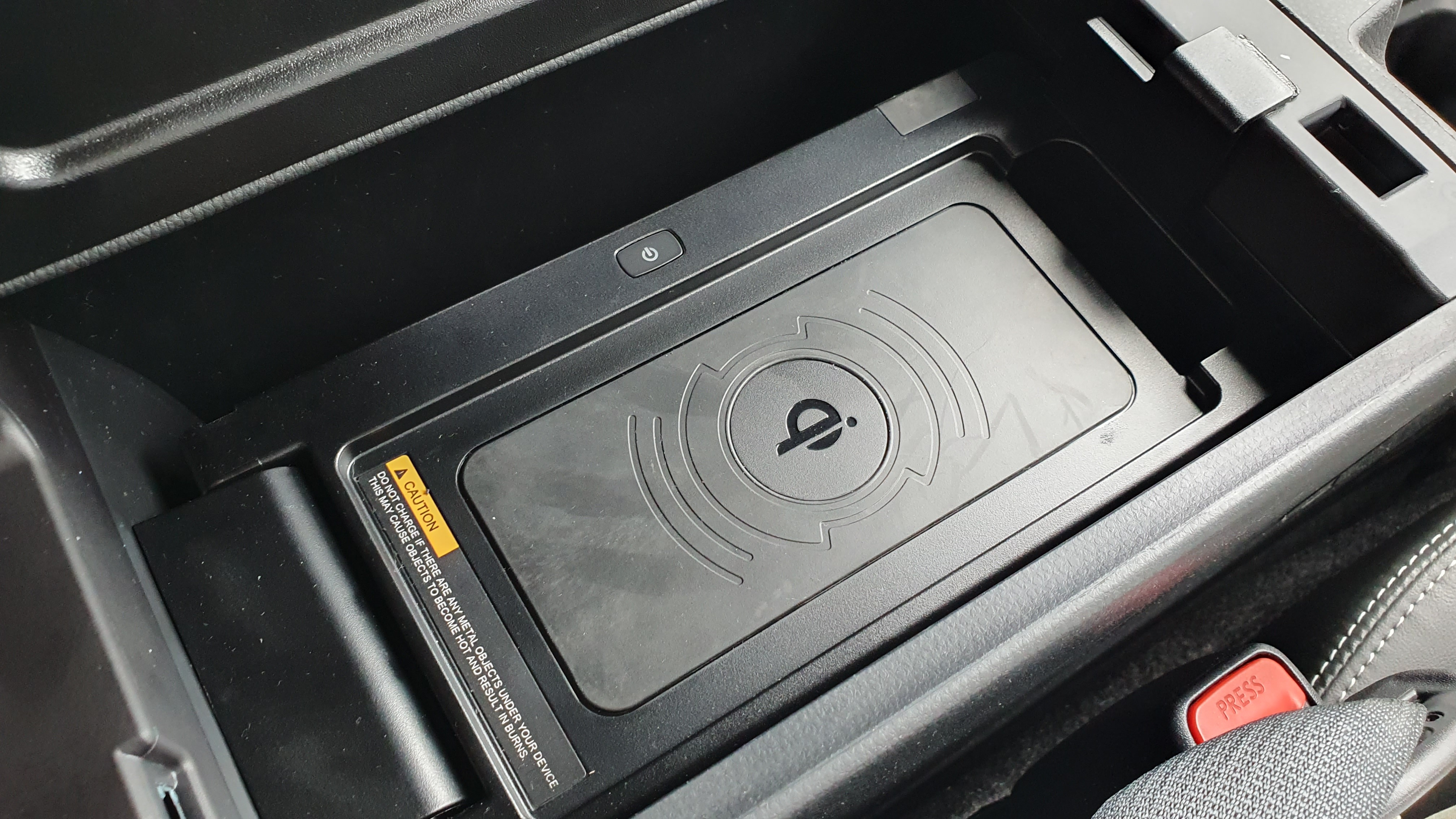 2024 Toyota Kijang Innova Zenix Hybrid EV 2024 Toyota Kijang Innova Zenix Hybrid EV