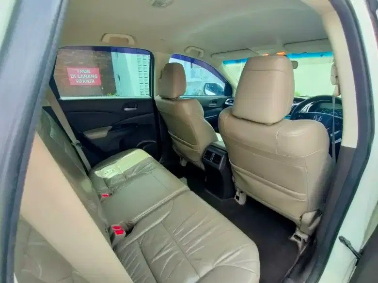 2013 Honda CR-V  2.4 AT 2013 Honda CR-V  2.4 AT