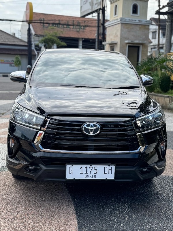 2022 Toyota Venturer 2.4 AT