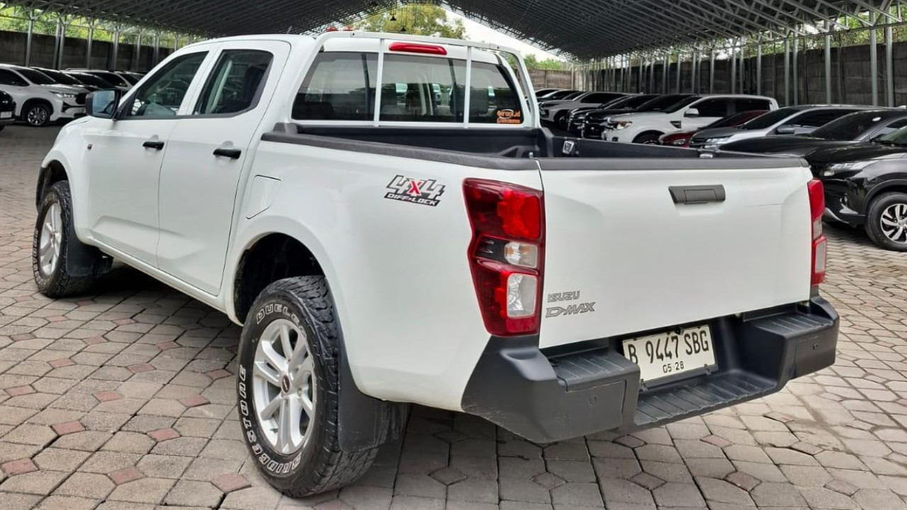 2022 Isuzu D Max DC MT 2022 Isuzu D Max DC MT