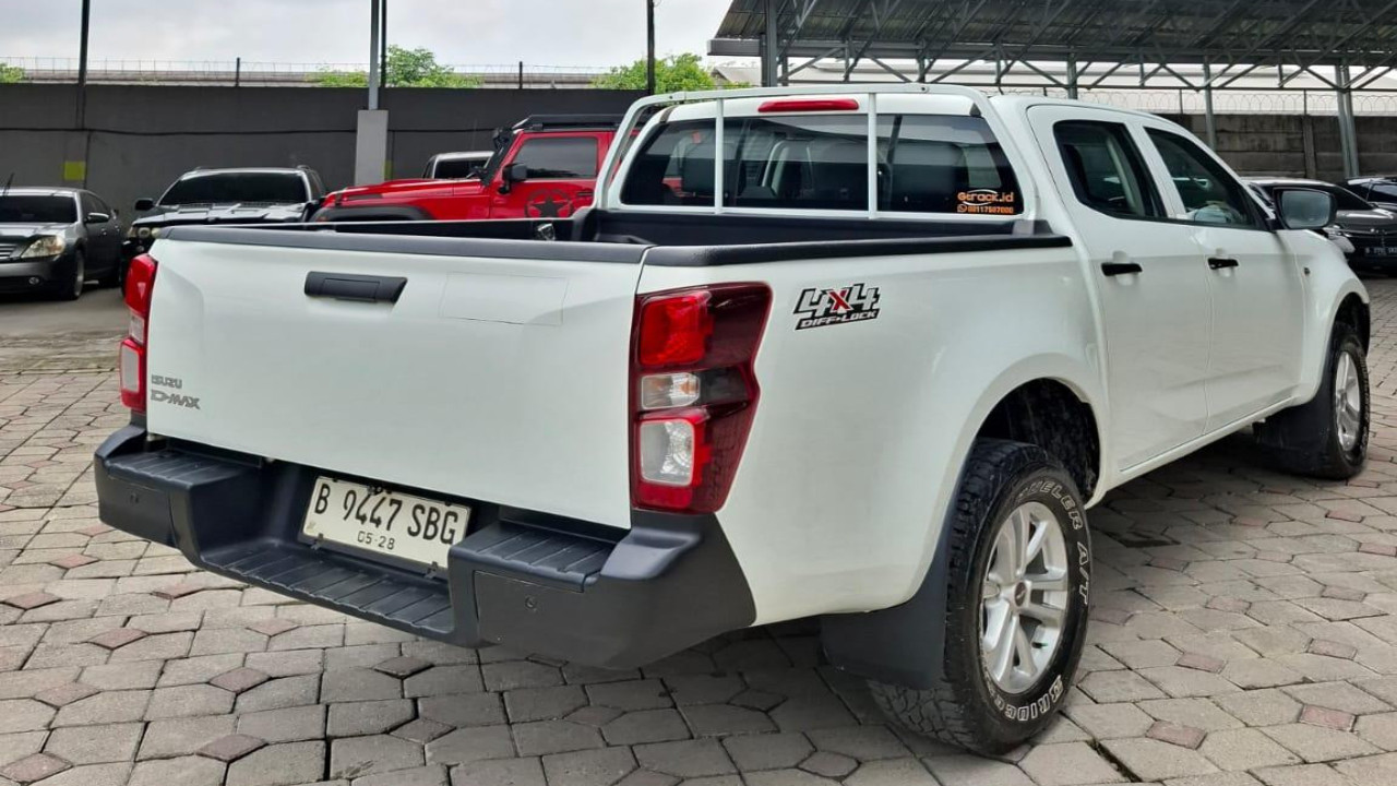 2022 Isuzu D Max DC MT 2022 Isuzu D Max DC MT