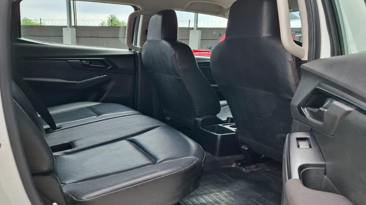 2022 Isuzu D Max DC MT 2022 Isuzu D Max DC MT