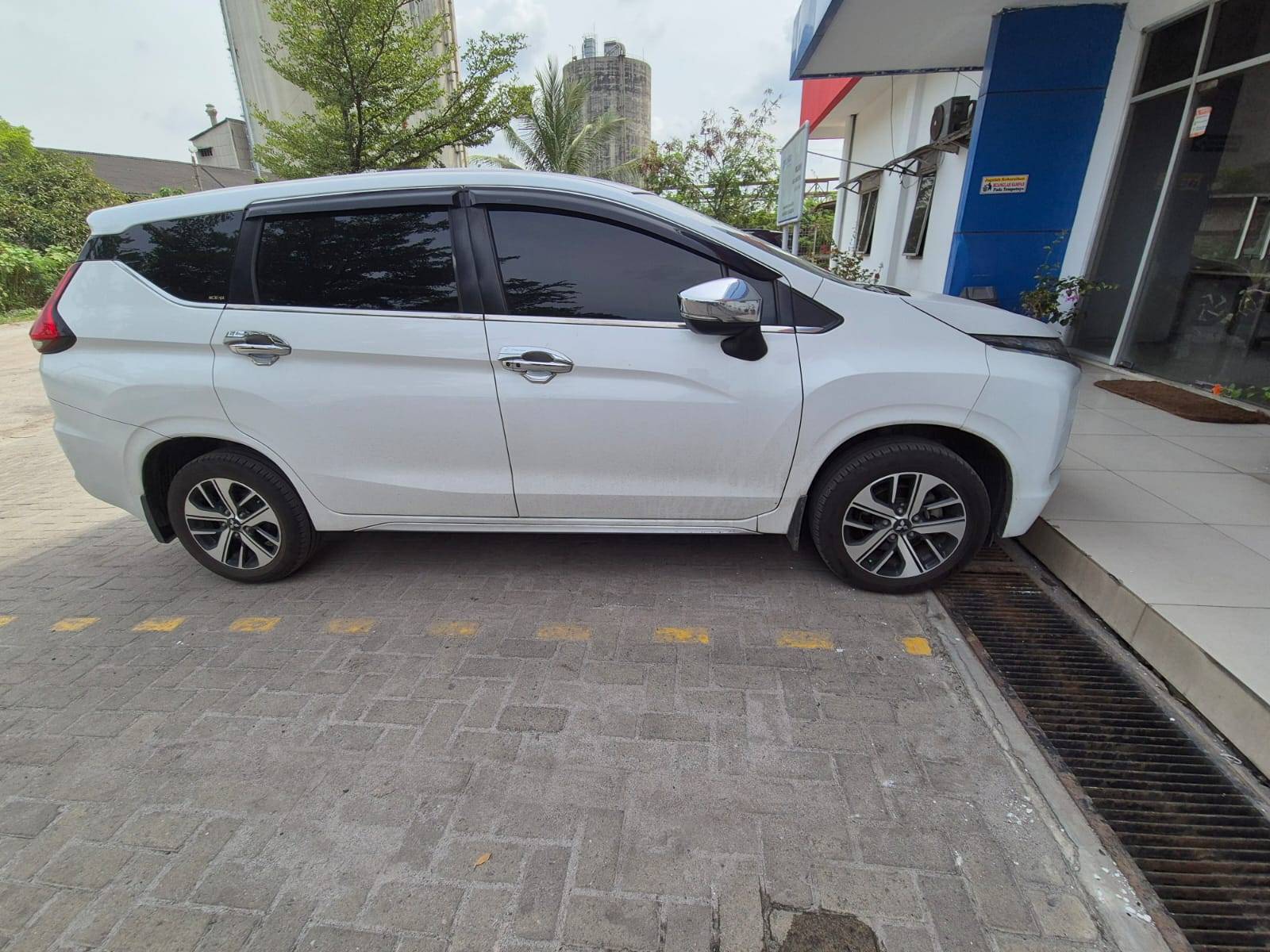 2019 Mitsubishi Xpander Ultimate CVT 2019 Mitsubishi Xpander Ultimate CVT