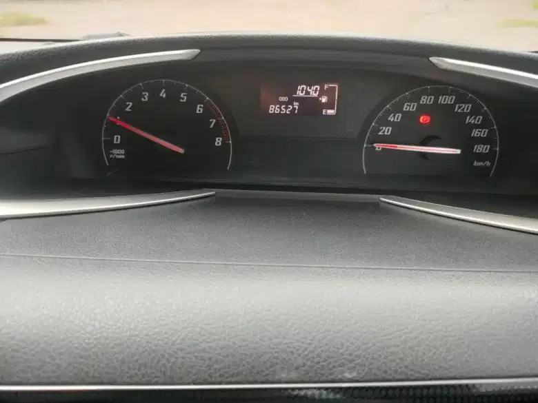 2016 Toyota Sienta E MT 2016 Toyota Sienta E MT