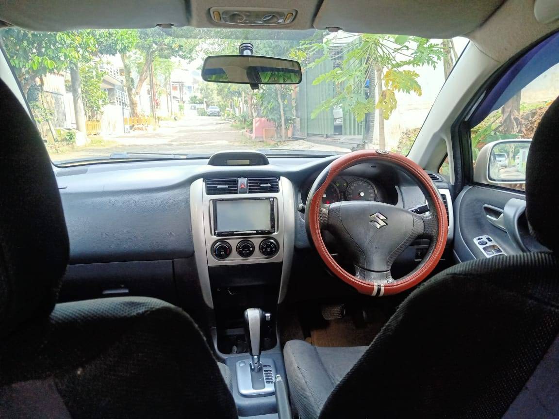 2005 Suzuki Neo Baleno 1.5 AT 2005 Suzuki Neo Baleno 1.5 AT