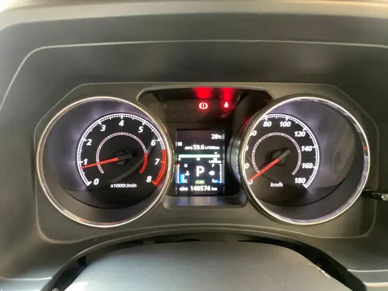 2014 Mitsubishi Delica 2.0 CC 4X2 AT 2014 Mitsubishi Delica 2.0 CC 4X2 AT