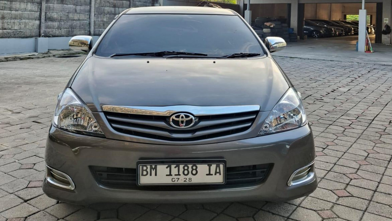 2010 Toyota Innova