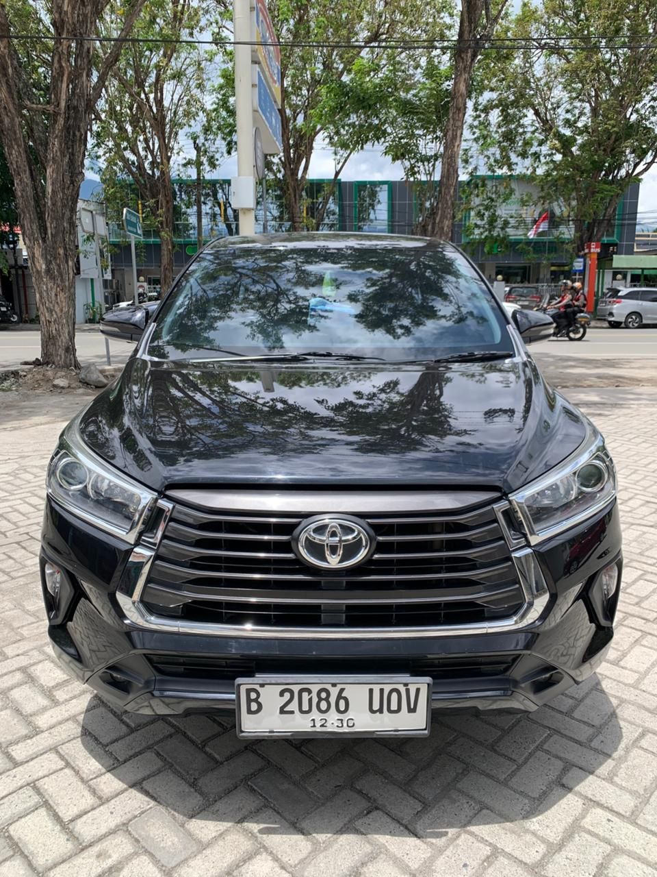 2020 Toyota New Innova V BENSIN 2.0L AT