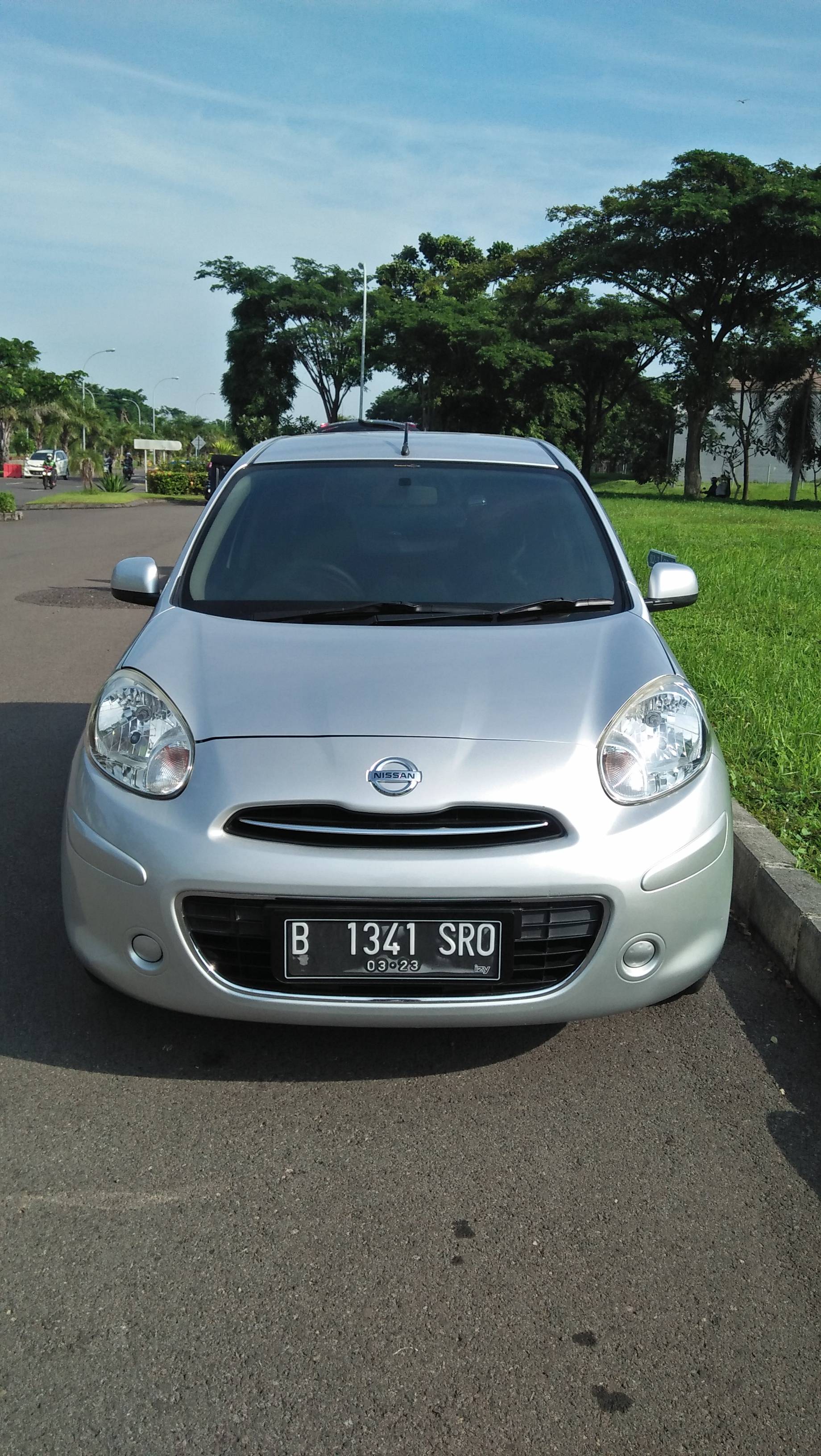 Used 2013 Nissan March  1.2 MT 1.2 MT