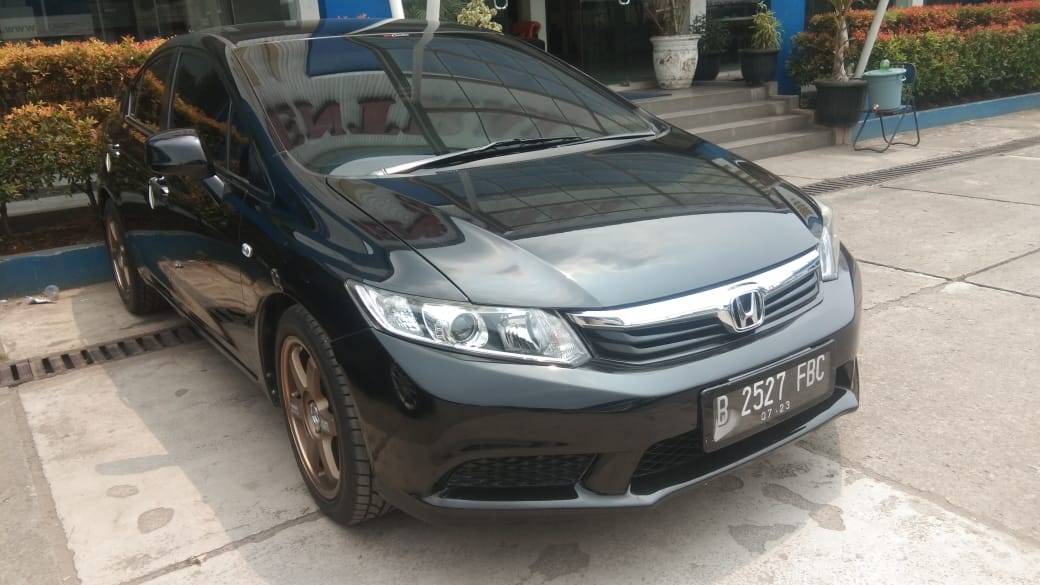 Beli mobil bekas