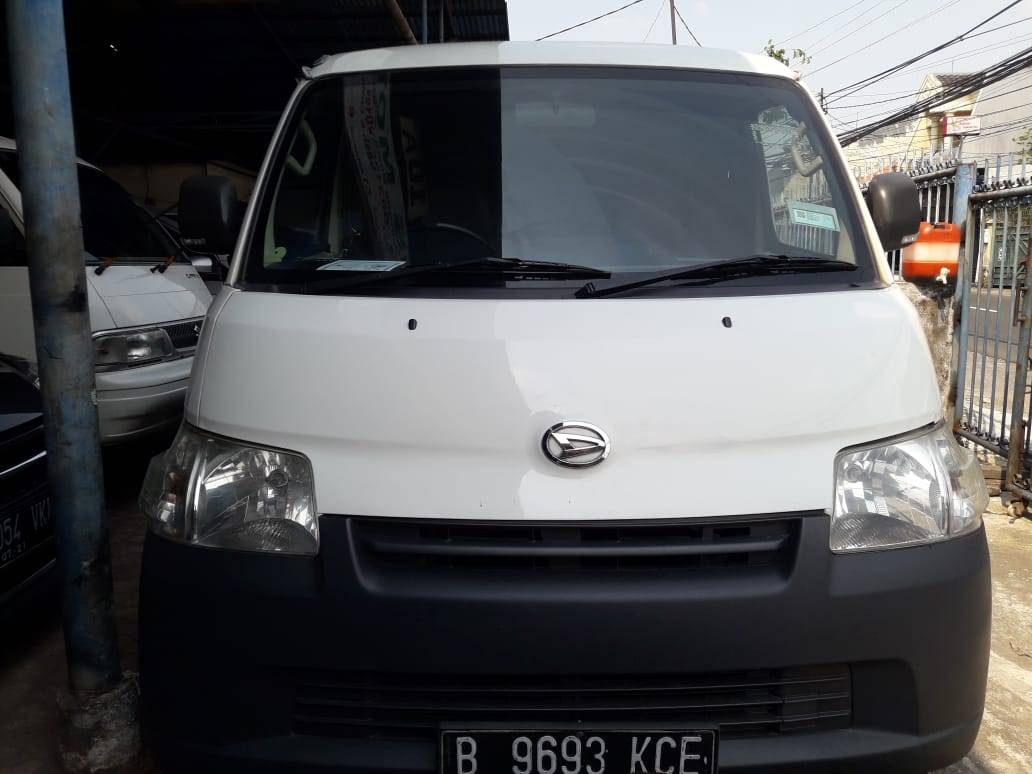 Beli mobil bekas