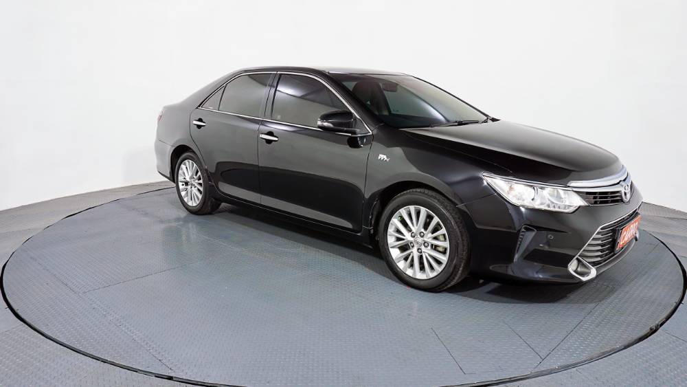 Used 2016 Toyota Camry V 2.5L AT V 2.5L AT