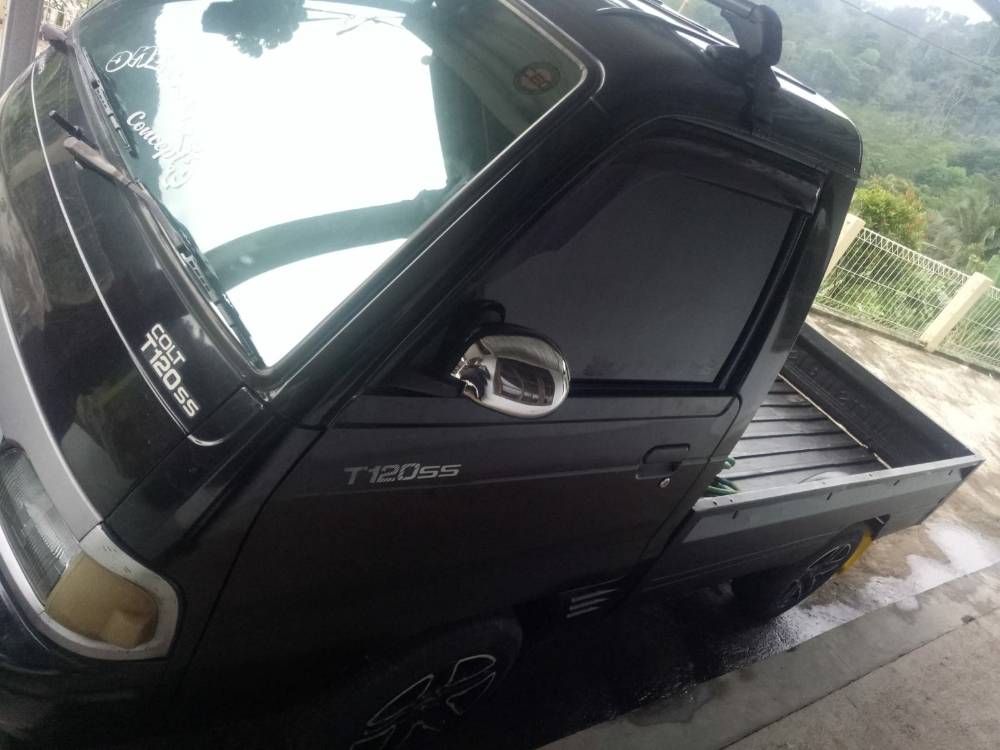 Used 2015 Mitsubishi T120SS STANDARD AND FLAT DECK PU STANDARD AND FLAT DECK PU for sale