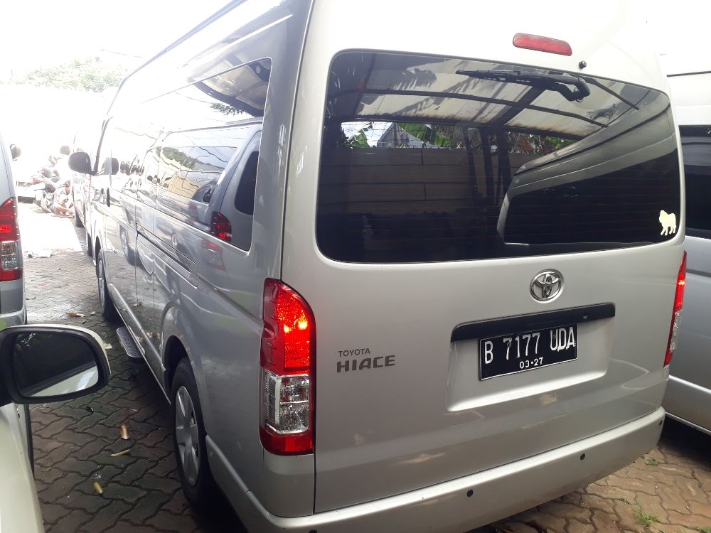 Old 2017 Toyota Hiace Commuter Manual Commuter Manual