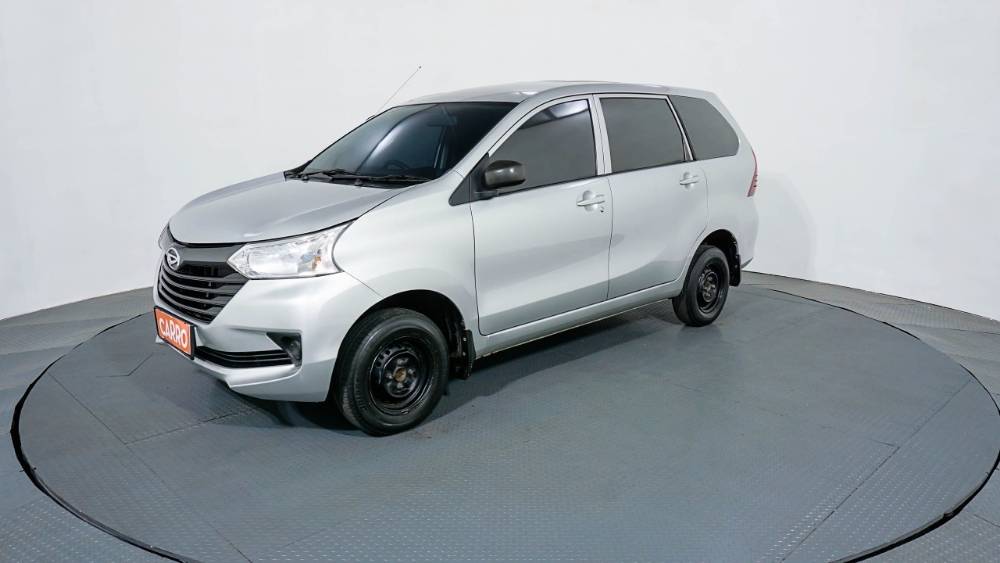 2015 Daihatsu Xenia  1.0 D MT 1.0 D MT tua