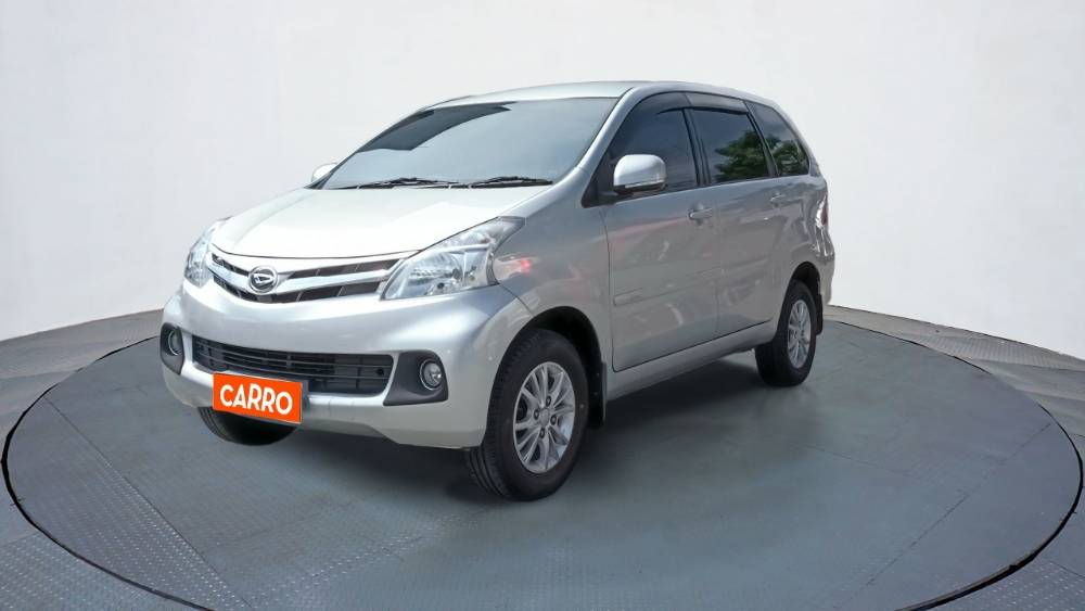 Old 2014 Daihatsu Xenia  R MT DELUXE R MT DELUXE